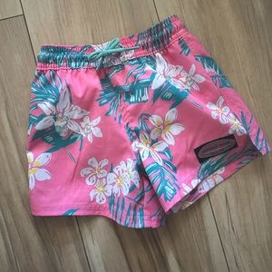 NWT 2T Vineyard Vines swim trunks